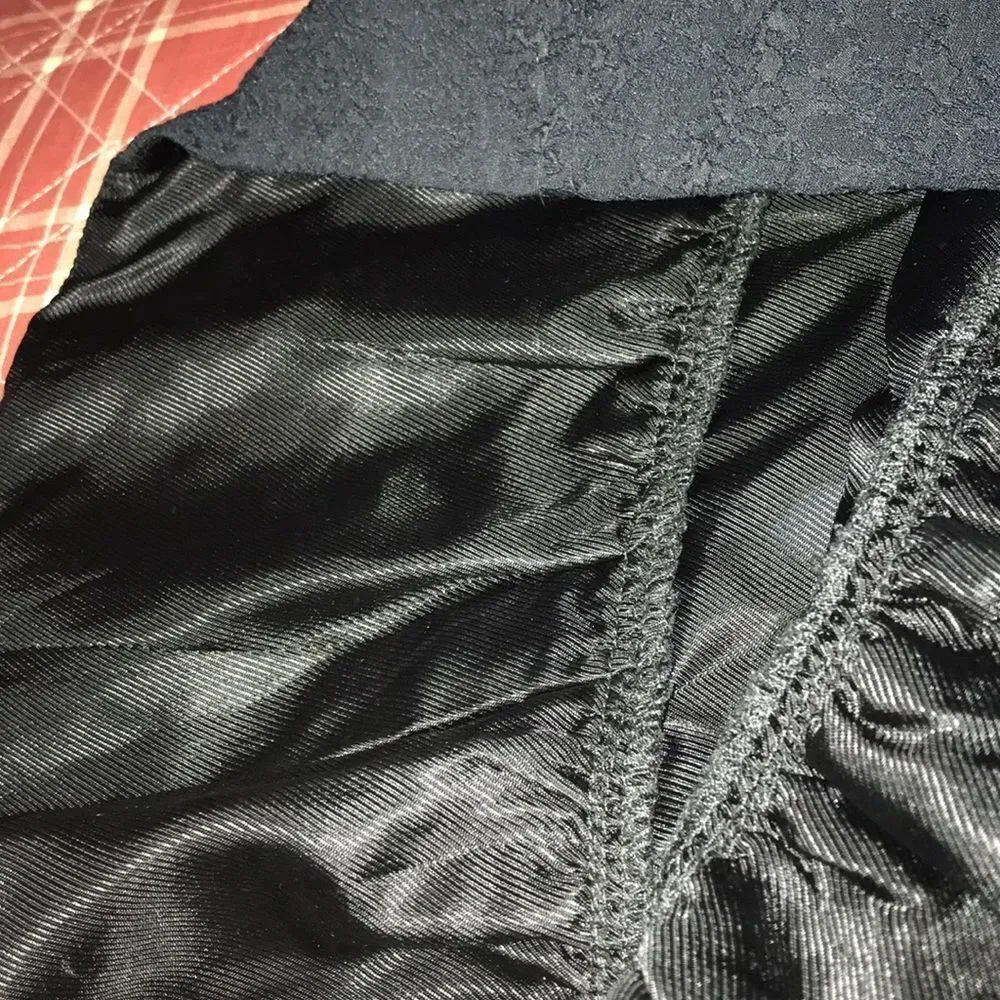 Zara basics ruffled layered black women’s black mini skirt size medium